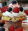Yummy Links: From Firecracker Cupcakes to Giada de Laurentiis