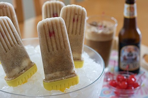 Yummy Link: Root Beer Float Pops