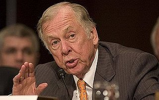 T. Boone Pickens Is Going to Save the Economy With Hot Air