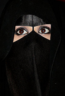 Flirting in Saudi Arabia Earns State-Sanctioned SuperCut