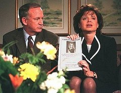 DNA Evidence Clears JonBenet Ramsey's Parents DNA Evidence Clears JonBenet Ramsey's Parents