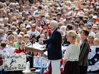 McCain Campaign Crowds Grow Exponentially