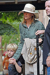 Mini Me: Uma Thurman and Levon Hawke Mini Me: Uma Thurman and Levon Hawke