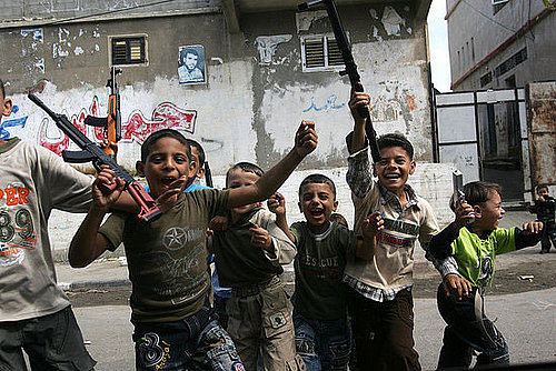 Are Wee the World? A Picture Is Worth a Thousand Words