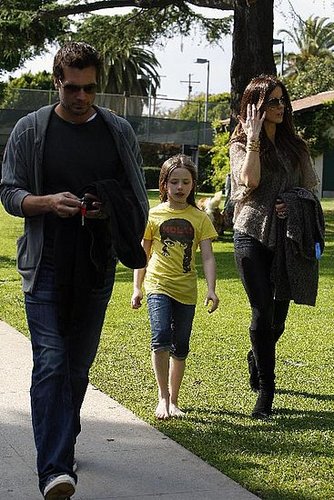 Kate, Len, and Lily Head to the Park Kate, Len, and Lily Head to the Park