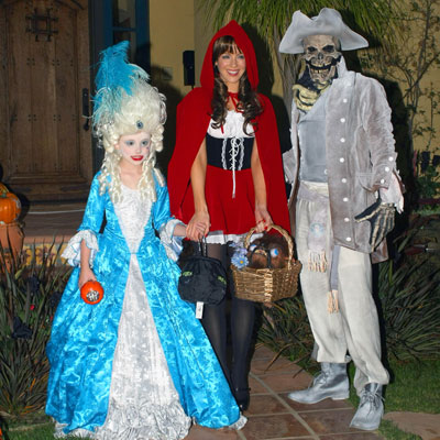 Madame Lily Escorts Sexy Red Riding Hood Mommy Madame Lily Escorts Sexy Red Riding Hood Mommy