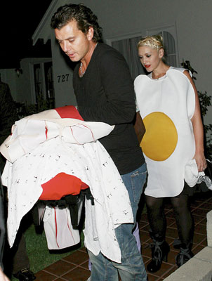 Gwen and Gavin Make Raising Zuma Look Overly Easy Gwen and Gavin Make Raising Zuma Look Overly Easy