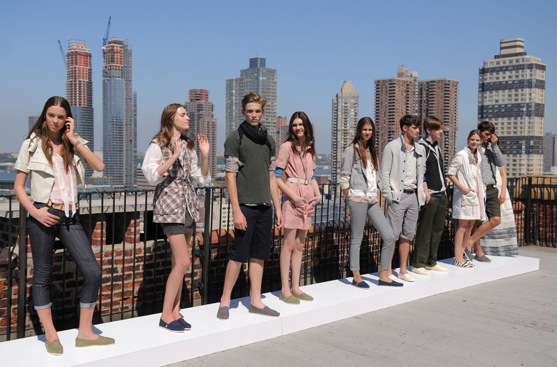 Generra Spring/Summer 2009 Presentation Generra Spring/Summer 2009 Presentation