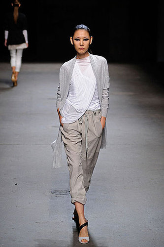 Yigal Azrouel Spring 2009 Runway Show Yigal Azrouel Spring 2009 Runway Show
