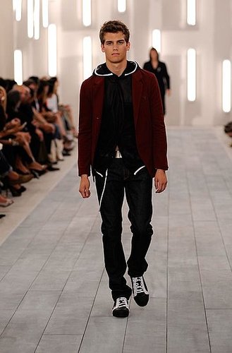 Y-3 Spring 2009 Runway Y-3 Spring 2009 Runway