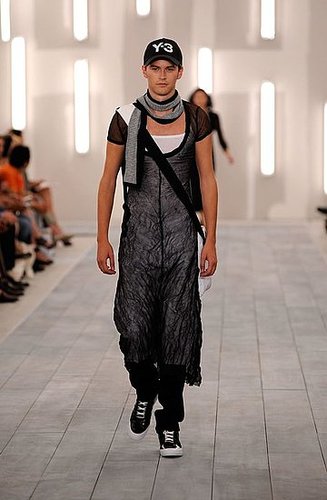 Y-3 Spring 2009 Runway Y-3 Spring 2009 Runway