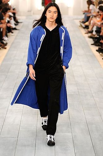 Y-3 Spring 2009 Runway Y-3 Spring 2009 Runway