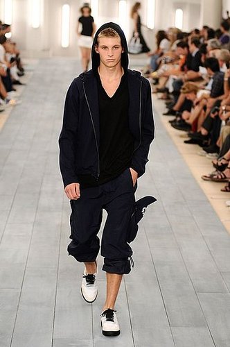 Y-3 Spring 2009 Runway Y-3 Spring 2009 Runway
