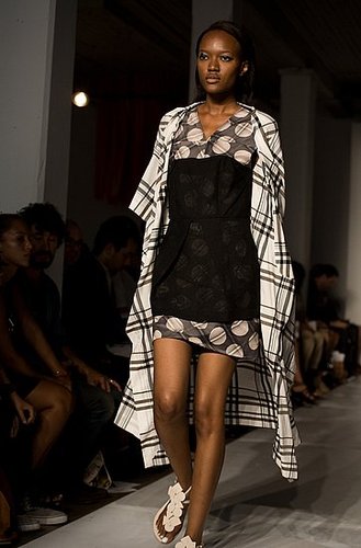 Zero + Maria Cornejo Backstage & Runway Zero + Maria Cornejo Backstage & Runway