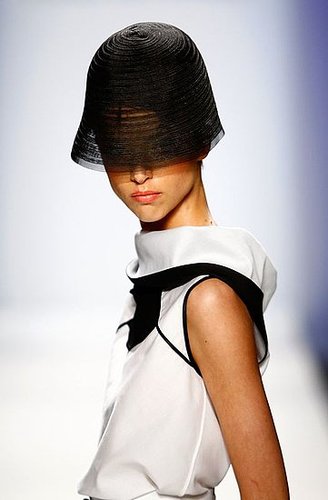 Joanna Mastroianni Spring 2009 Joanna Mastroianni Spring 2009