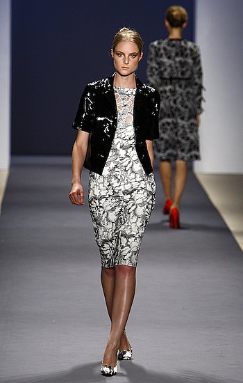 Vivienne Tam Runway Spring 2009 Vivienne Tam Runway Spring 2009