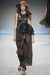 Milan Fashion Week: Sportmax Spring 2009