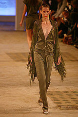 Paris Fashion Week: Véronique Branquinho Spring 2009