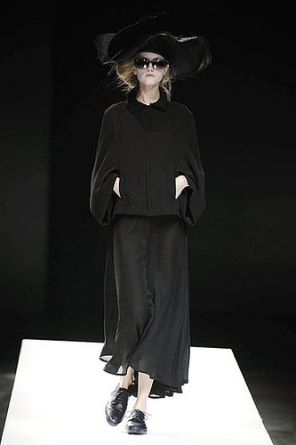 Paris Fashion Week: Yohji Yamamoto Spring 2009 Paris Fashion Week: Yohji Yamamoto Spring 2009