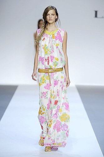 Paris Fashion Week: Leonard Spring 2009 Paris Fashion Week: Leonard Spring 2009