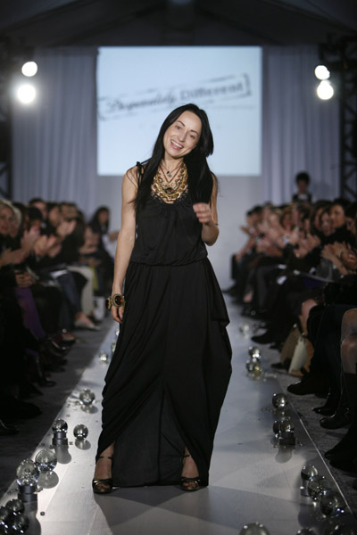 L'Oreal Toronto Fashion Week: Katya Revenko's Desperately Different Spring 2009 L'Oreal Toronto Fashion Week: Katya Revenko's Desperately Different Spring 2009