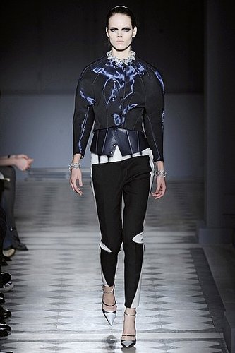 Balenciaga Fall/Winter 2008 Paris Fashion Show Balenciaga Fall/Winter 2008 Paris Fashion Show