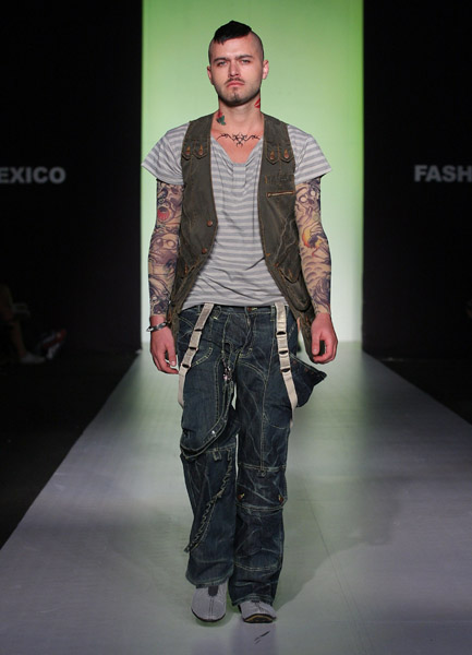 Mexico Fashion Week: Malafacha Spring 2009 Mexico Fashion Week: Malafacha Spring 2009