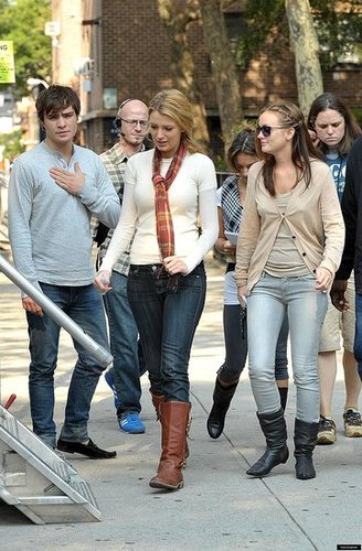 Just Another Day in The Lives of Beautiful People on The BEST Show...