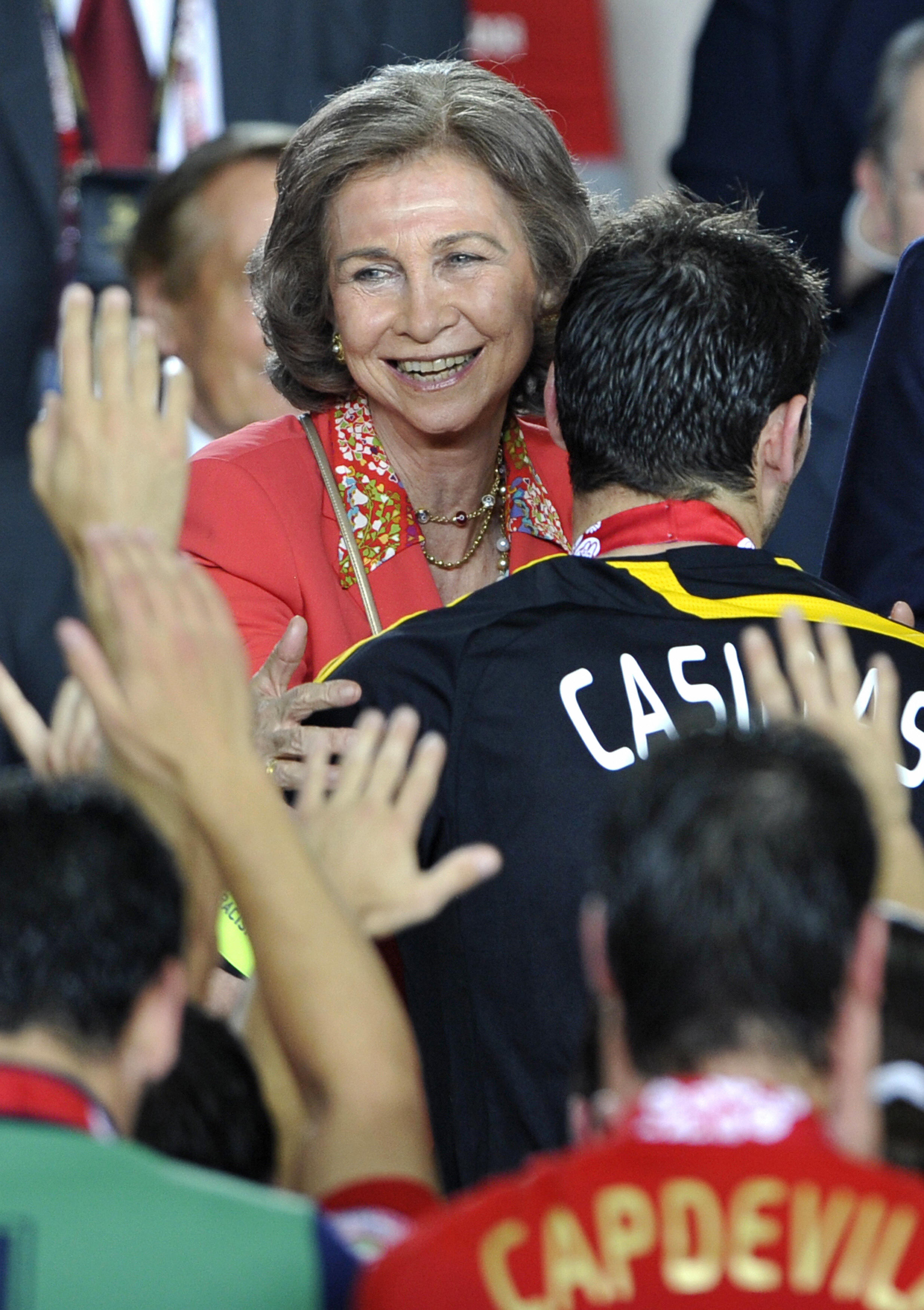 Spain's Queen Sofia congratulates Spanish goalkeeper and captain Iker Casillas. Spain's Queen Sofia congratulates Spanish goalkeeper and captain Iker Casillas.