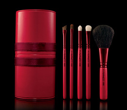 Bella Bargain: Save 25% on MAC Holiday Makeup