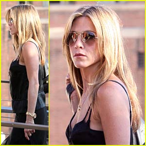 Jennifer Aniston is a Top Earning Actress