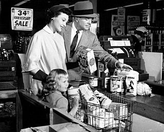 Do You Split the Grocery Store Bills? 