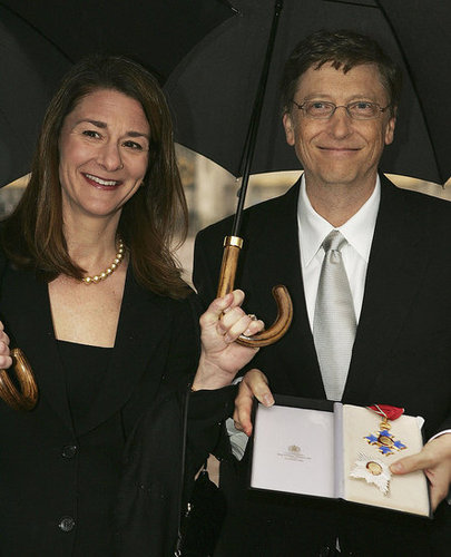 Bill and Melinda Gates Combat Seattle Rain Together Bill and Melinda Gates Combat Seattle Rain Together