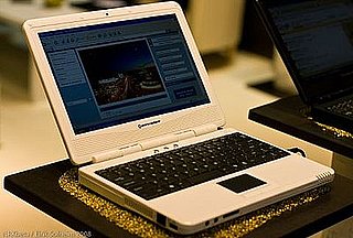 Daily Tech: $600 Commodore Banks on Smaller Being Better