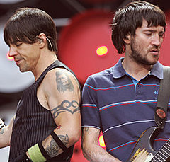 Sugar Bits – Red Hot Chili Peppers Take A Break Sugar Bits – Red Hot Chili Peppers Take A Break