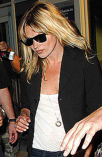 Fab Flash: Kate Moss Loses Luggage but Not Temper!