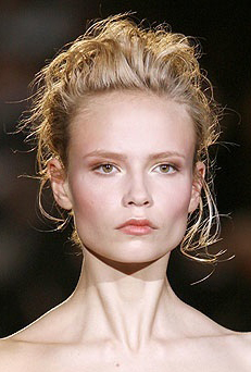 Catwalk Runway Beauty trend Super Skin Supernatural Beauty. Photo and How To Get The Models' Look.