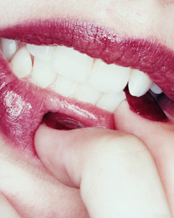 Do You Match Your Nail Polish Colour With Your Lipstick For Spring Trend?