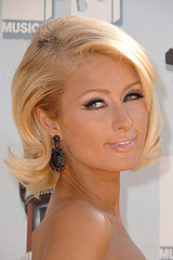 Paris Hilton at the 2008 MTV Movie Awards Paris Hilton at the 2008 MTV Movie Awards