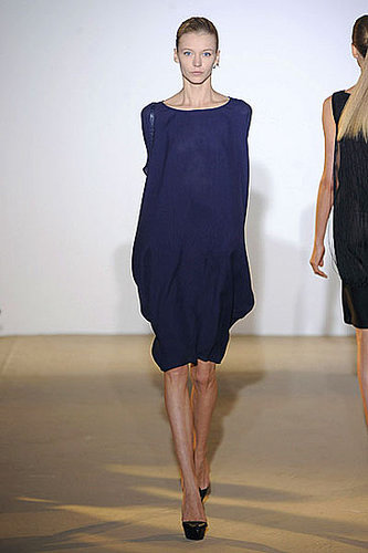 Raf Simons Sees the Benefits of Fringe for Jil Sander Spring 2009 Raf Simons Sees the Benefits of Fringe for Jil Sander Spring 2009
