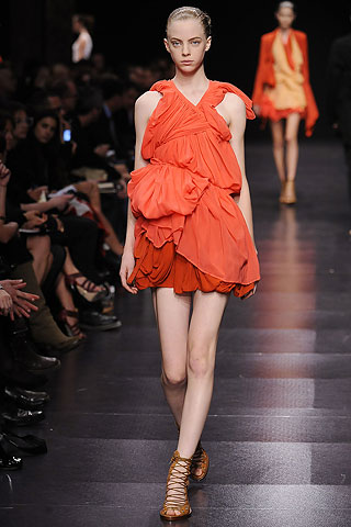 Ann Demeulemeester Finds a Little Glam for her Spring 2009 Girl Ann Demeulemeester Finds a Little Glam for her Spring 2009 Girl