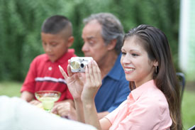 Is Taking Pictures of Your Food a Realistic Diet Plan?