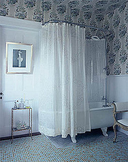 Midday Muse: Old-Fashioned Charm