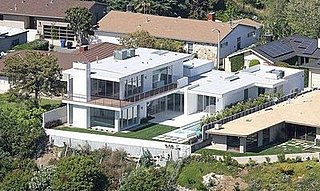 Guess Which Friends Star Lives Here?