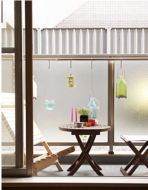 Roundup: Glass Lighting in the Garden