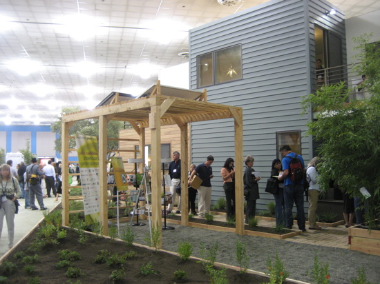 Coveted Crib: West Coast Green Harbinger House Coveted Crib: West Coast Green Harbinger House