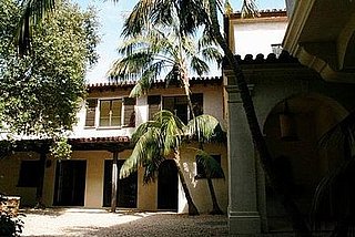 This Just In: Meg Ryan Publicly Lists Her Bel-Air Home