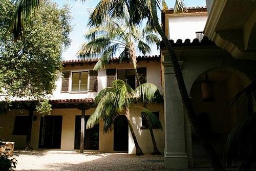This Just In: Meg Ryan Publicly Lists Her Bel-Air Home