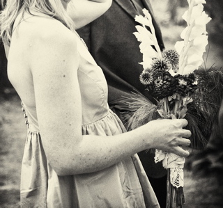 Cool Idea: From Bridal Bouquet to Holiday Decoration