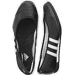 Adidas Johari